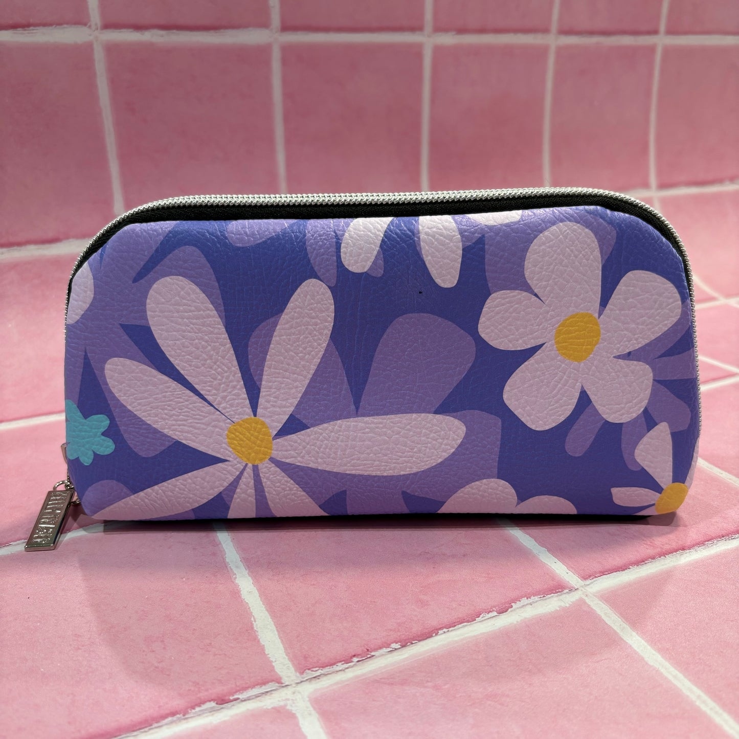Lilac Daisies Rae Clutch