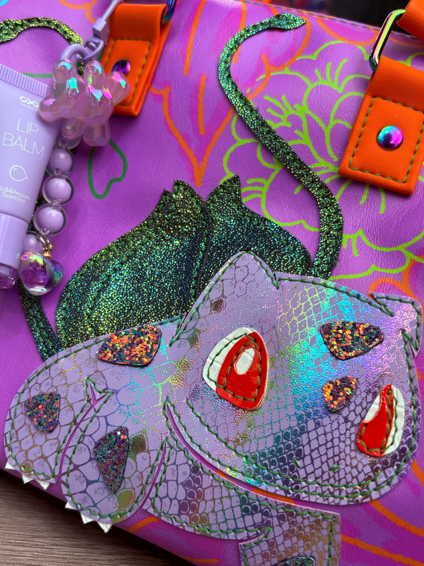 Bulb-a-saur Bespoke Large Boston