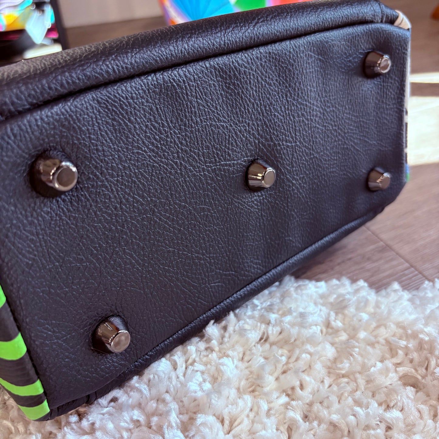 Electric Zee - Tara Handbag