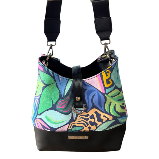 Sophie Tote in Leafy