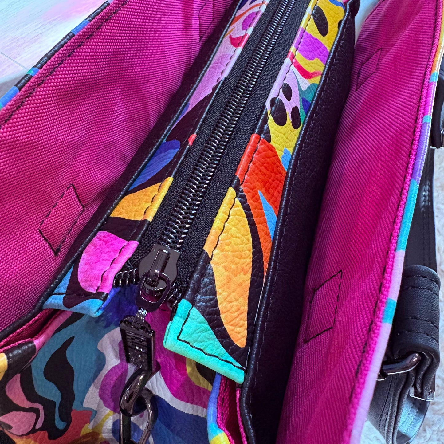 Electric Zee - Tara Handbag