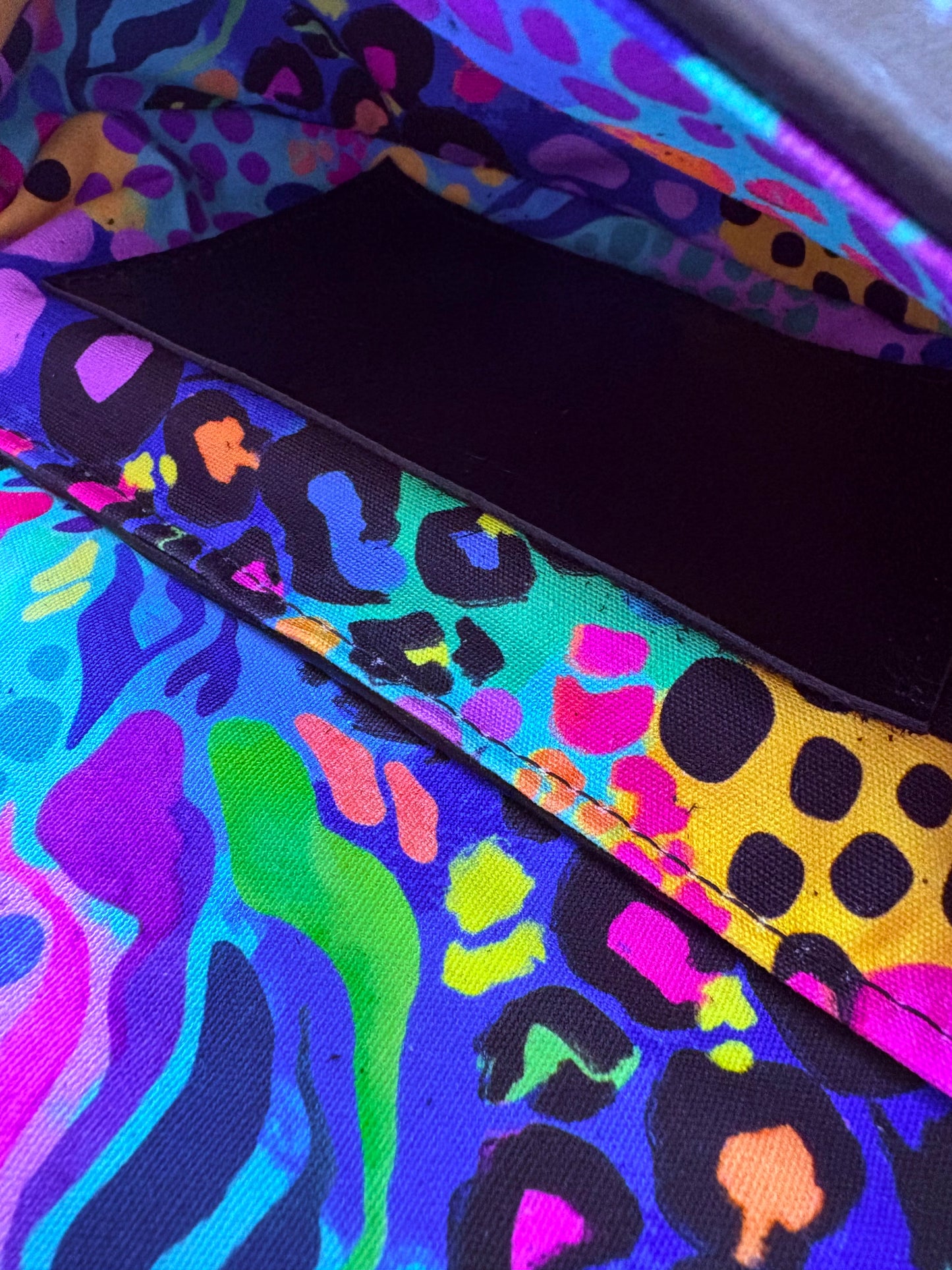 RAFFLE - Leather MoonWave Bag